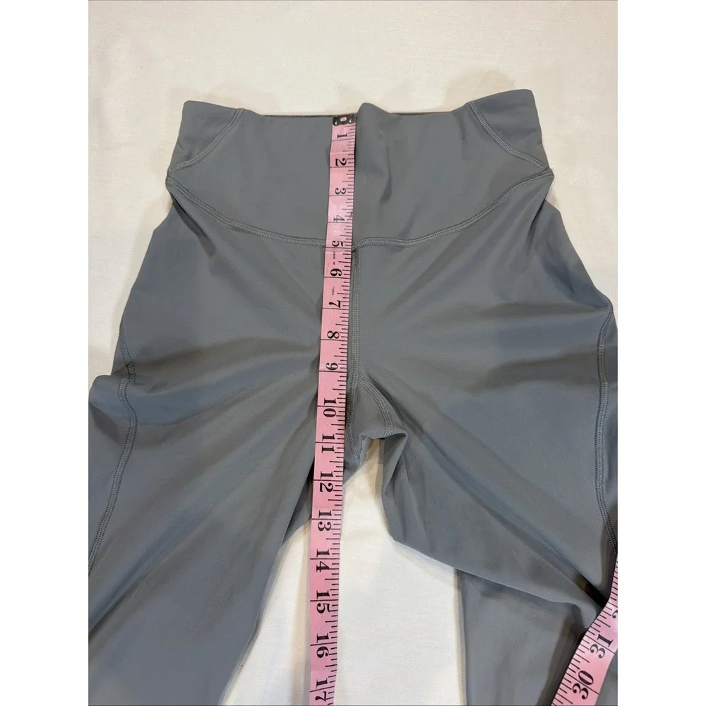 Lululemon Womens Size 6 Gray High‎ Rise 7/8 Leggings 26